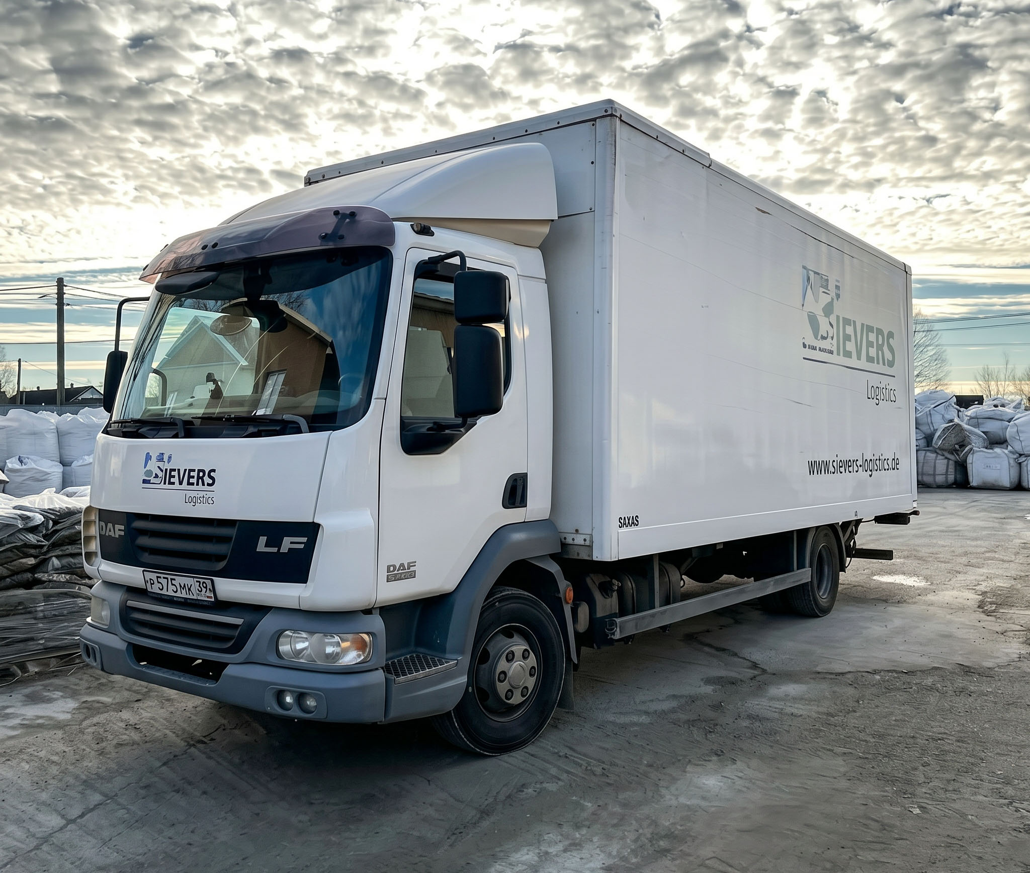 Грузовой фургон DAF LF45